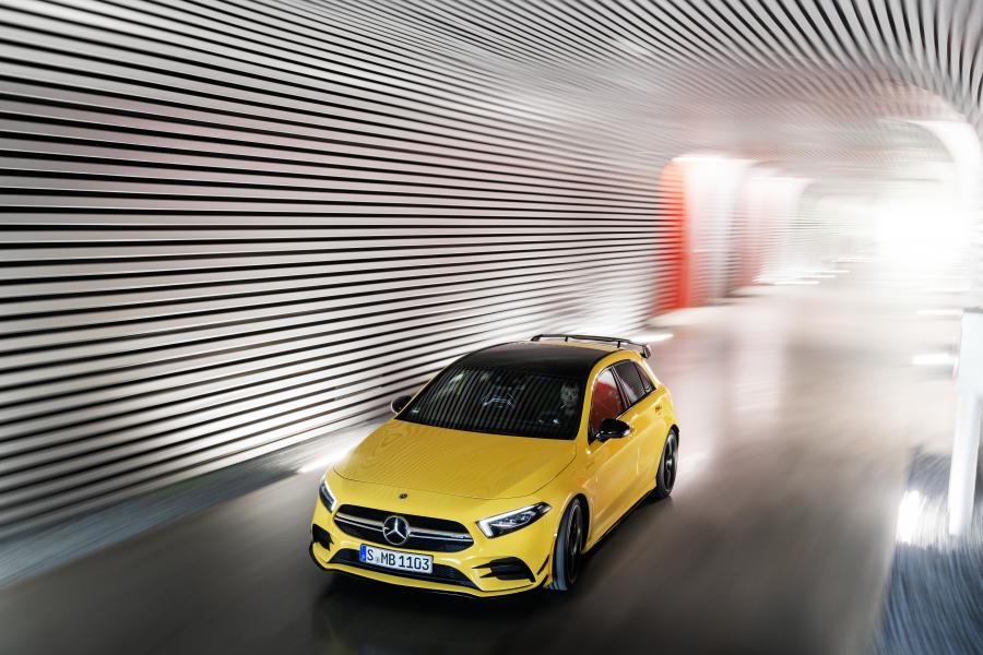  Mercedes-AMG A35 4Matic Aerodynamic Package (W177) 2018 года  (WW) (фото 10 из 31)